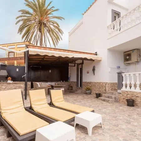 Vista Hermosa Villa *